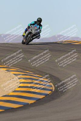 media/Dec-18-2022-SoCal Trackdays (Sun) [[8099a50955]]/Turns 9 and 10 Set 2 (1055am)/